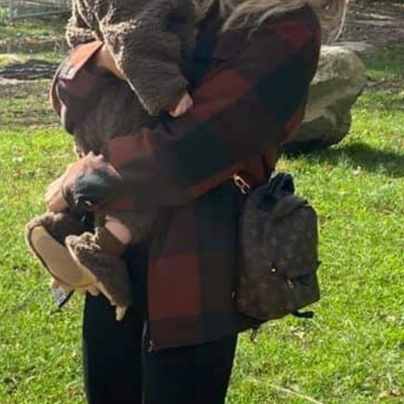 Jewelry, sterling silver and gold earrings - Picture 16 of 16